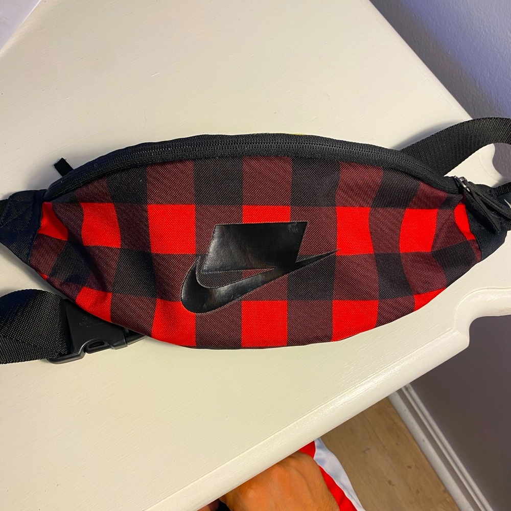 Nike Red and Black Belt Bag with Bold Plaid Design